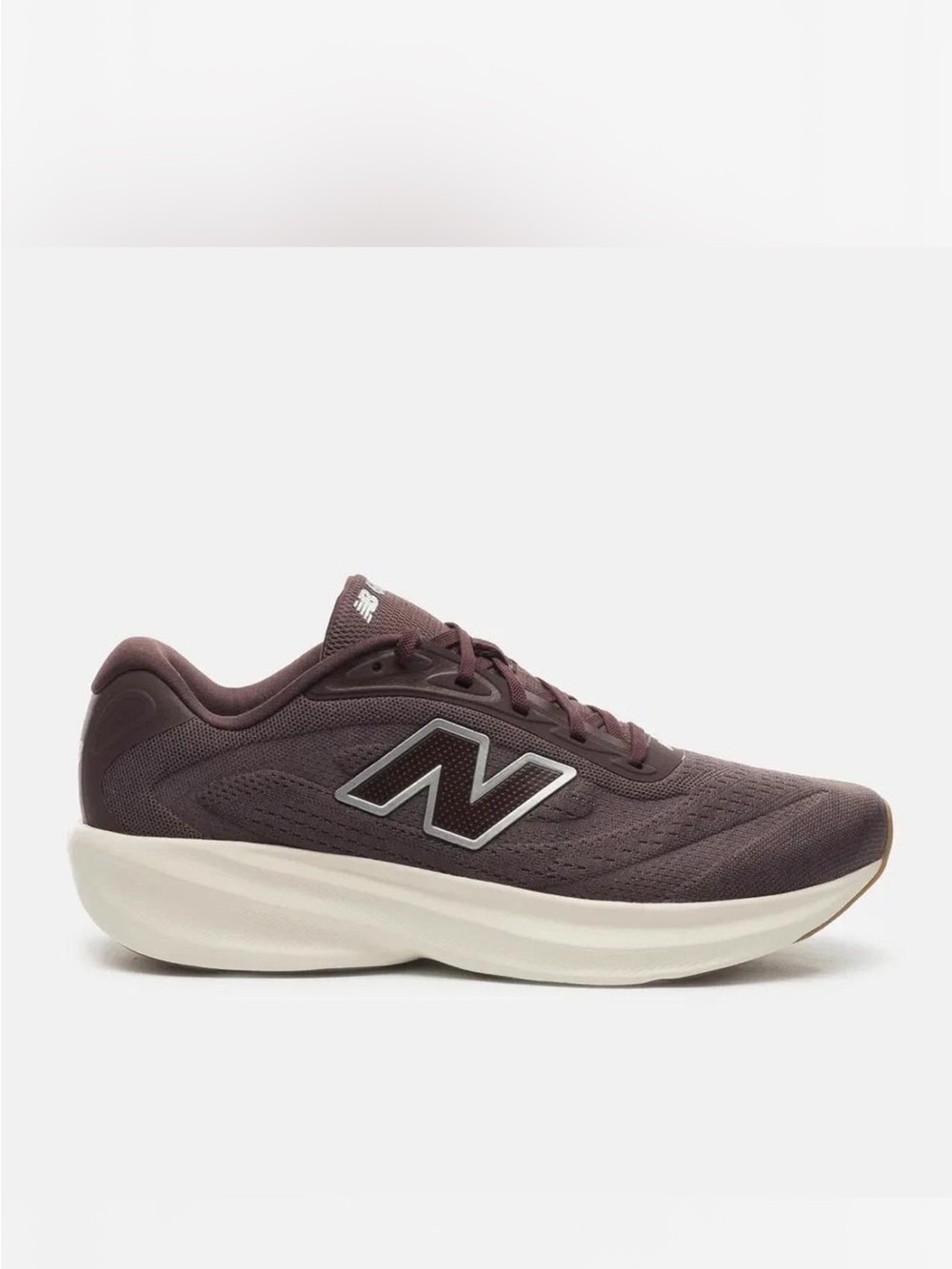 New Balance Fresh foam 680v9 Women's Running Sneaker - Maroon